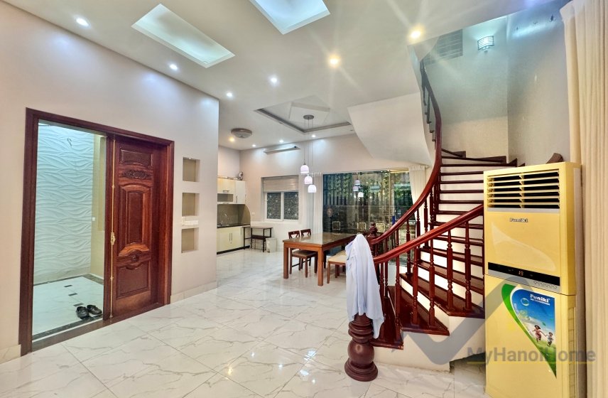 5 bedrooms Villa in Tay Ho, Ha Noi, Vietnam No. 28830