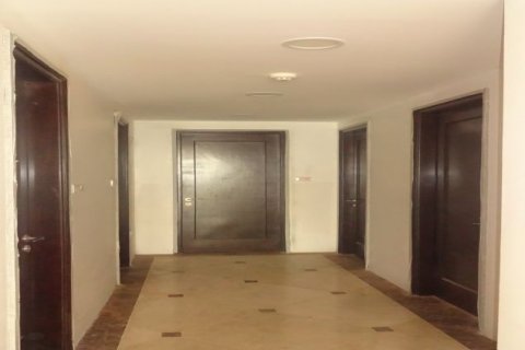 Квартира с 3 спальнями в Тэйхо, Ханой , № 7607 10