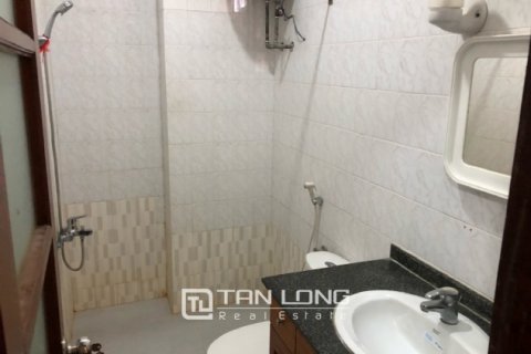 4 bedrooms House in Tay Ho, Ha Noi, No. 3138 9