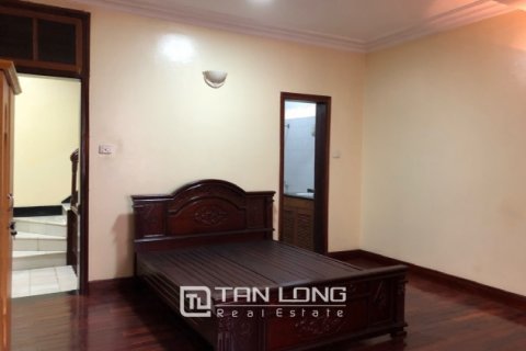 4 bedrooms House in Tay Ho, Ha Noi, No. 3138 8