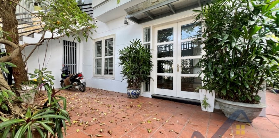 4 bedrooms Villa in Tay Ho, Ha Noi, No. 20274