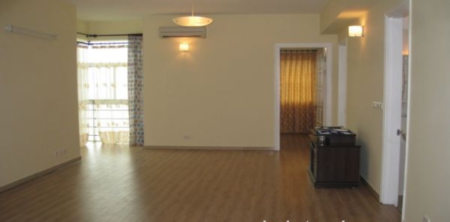 3 bedrooms Apartment in Tay Ho, Ha Noi, No. 9544