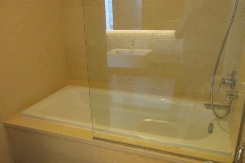 2 bedrooms Apartment in Hai Ba Trung, Ha Noi, No. 9498 13