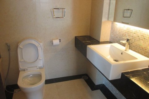 2 bedrooms Apartment in Hai Ba Trung, Ha Noi, No. 9498 12