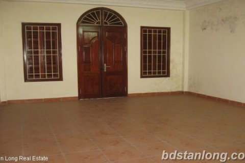 4 bedrooms House in Ba Dinh, Ha Noi, No. 8096 9