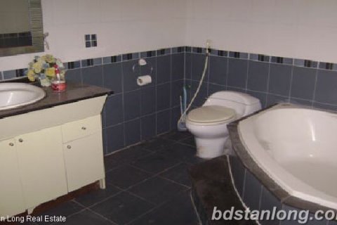 Дом с 3 спальнями в Бадинь, Ханой , № 8095 4