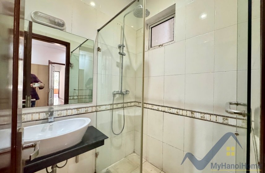 5 bedrooms Villa in Tay Ho, Ha Noi, Vietnam No. 26424