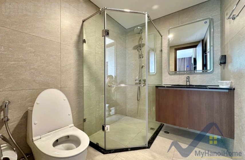 3 bedrooms Apartment in Long Bien, Ha Noi, Vietnam No. 26422