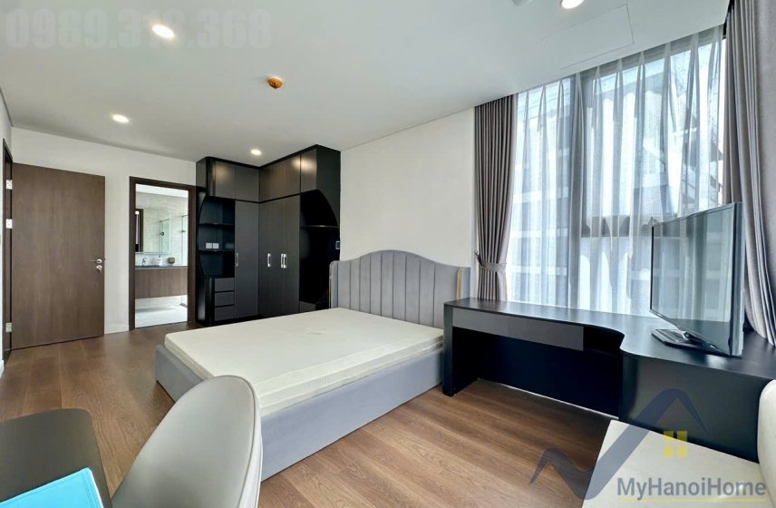 3 bedrooms Apartment in Long Bien, Ha Noi, Vietnam No. 26422