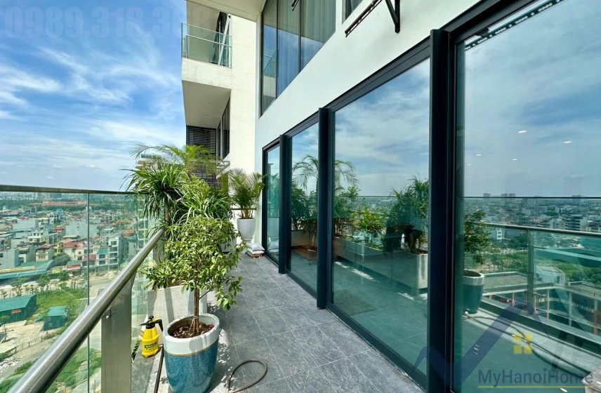 3 bedrooms Apartment in Long Bien, Ha Noi, Vietnam No. 26422