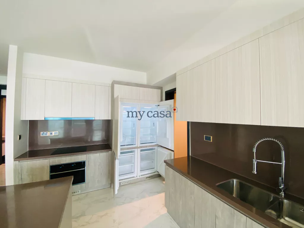 4 bedrooms Apartment in Thu Duc, Ho Chi Minh, Vietnam No. 11253