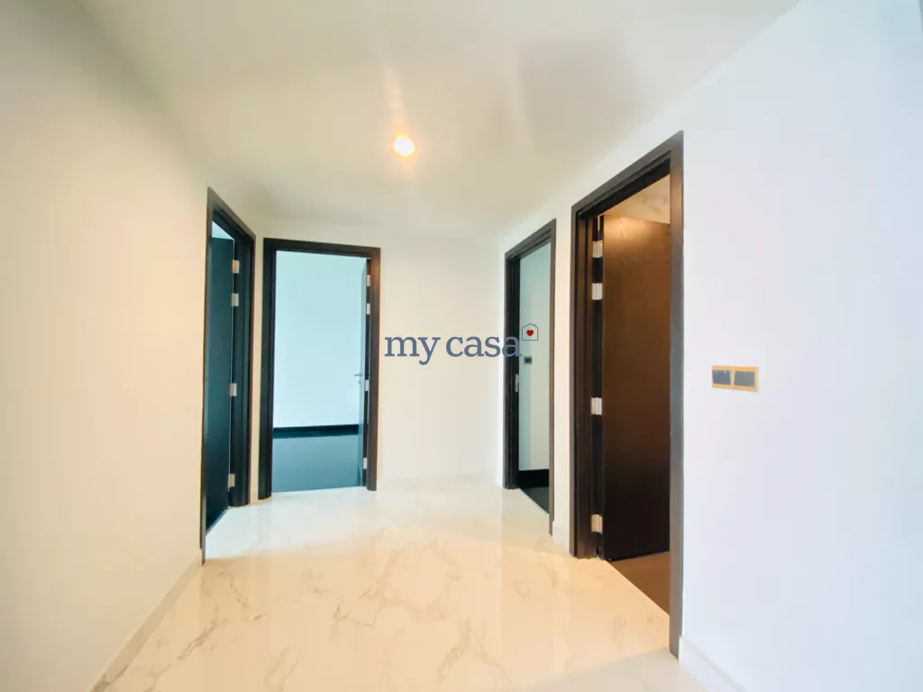 4 bedrooms Apartment in Thu Duc, Ho Chi Minh, Vietnam No. 11253