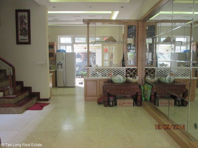 4 bedrooms Villa in Tay Ho, Ha Noi, Vietnam No. 6751
