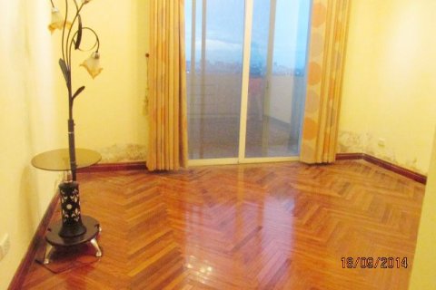 4 bedrooms Apartment in Tay Ho, Ha Noi, No. 6749 8