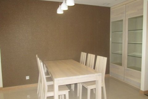 Квартира с 4 спальнями в Каузяй, Ханой , № 5625 4
