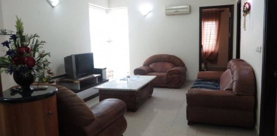 3 bedrooms Apartment in Tay Ho, Ha Noi,  No. 6484