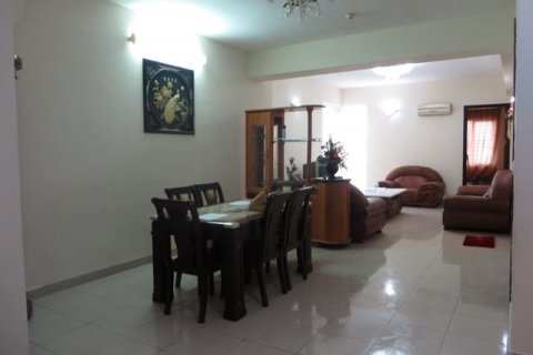 3 bedrooms Apartment in Tay Ho, Ha Noi,  No. 6484 2
