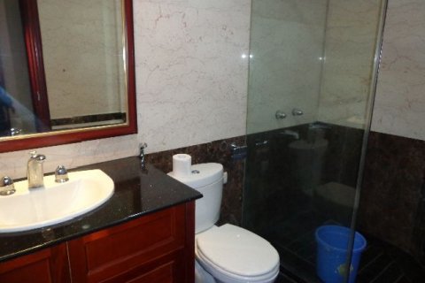 2 bedrooms Apartment in Hai Ba Trung, Ha Noi, No. 7448 18