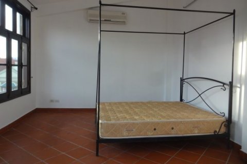 Дом с 5 спальнями в Тэйхо, Ханой , № 5034 25