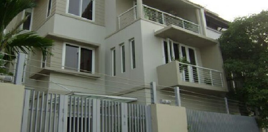 4 bedrooms Villa in Ba Dinh, Ha Noi, No. 8818