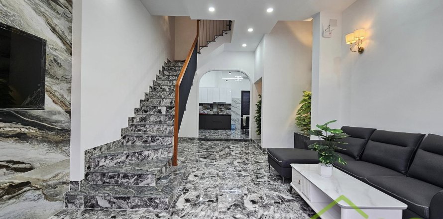 5 bedrooms House in Nha Trang, No. 27969