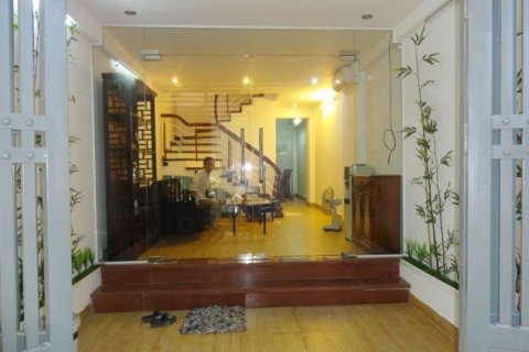 5 bedrooms House in Tay Ho, Ha Noi, No. 3403