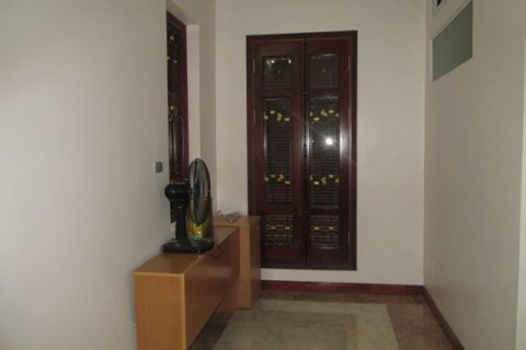 4 bedrooms Villa in Nam Tu Liem, Ha Noi, No. 6081 9