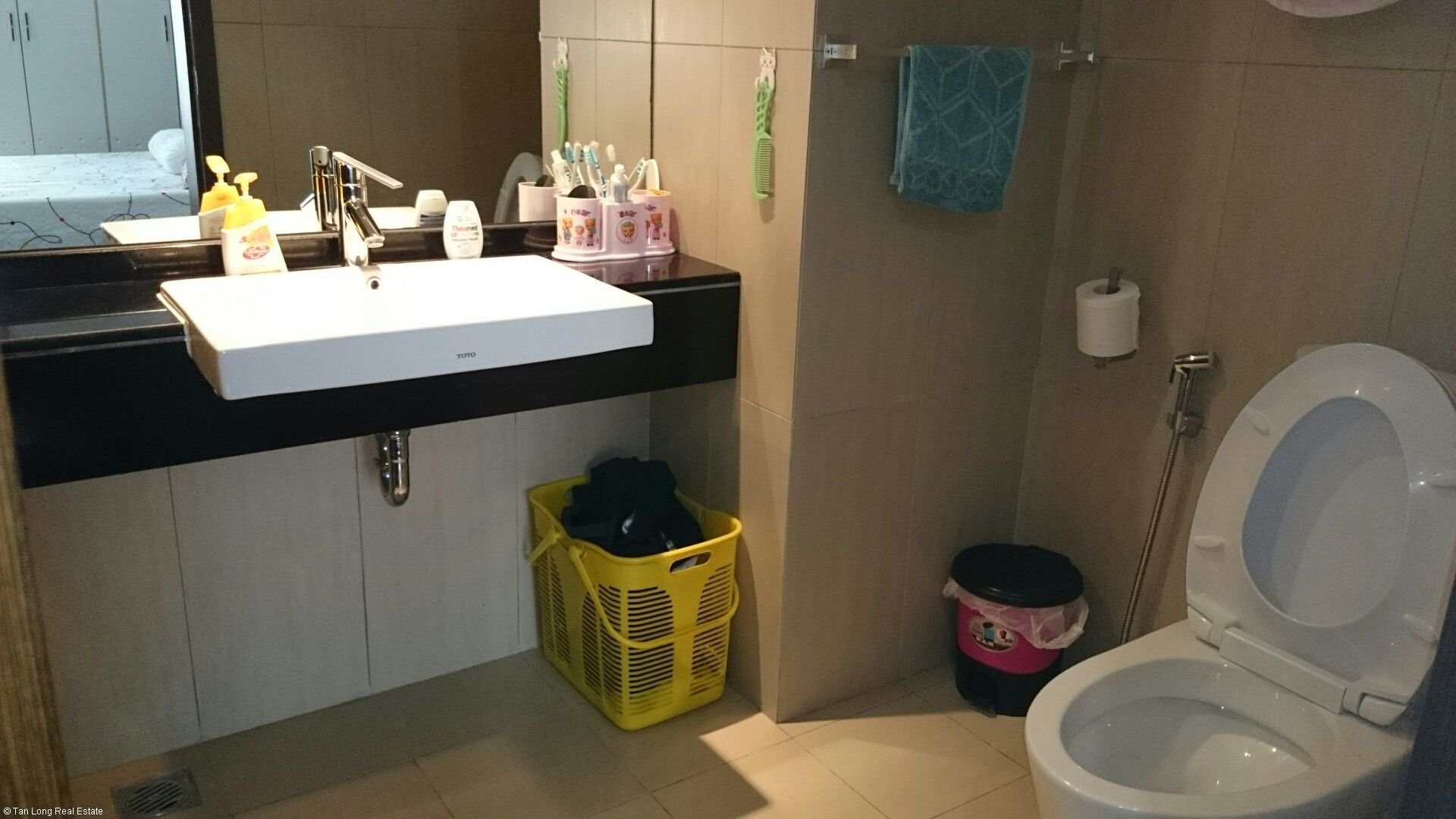 3 bedrooms Apartment in Ba Dinh, Ha Noi, Vietnam No. 6497