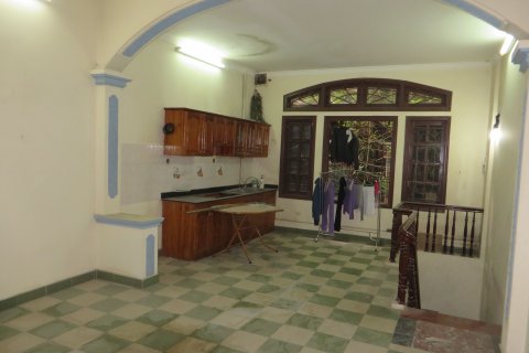 375m2 Office in Dong Da, Ha Noi, No. 6500 3
