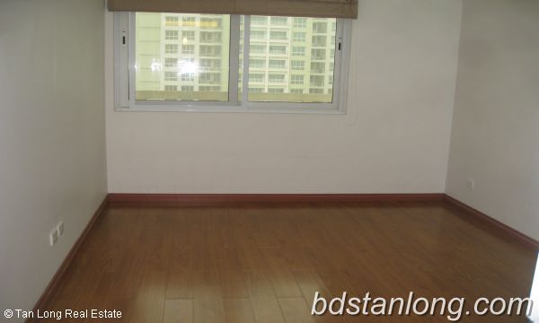 4 bedrooms Apartment in Nam Tu Liem, Ha Noi, Vietnam No. 8505