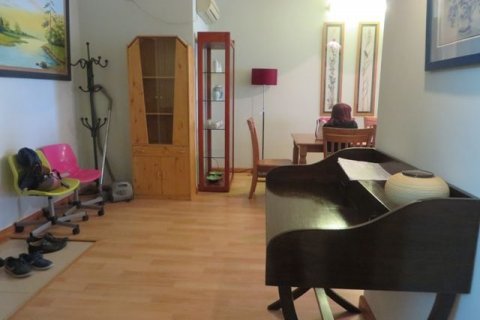 Квартира с 3 спальнями в Тэйхо, Ханой ,  № 5365 3