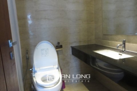 3 bedrooms Apartment in Tay Ho, Ha Noi, No. 3780 8