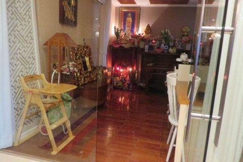 3 bedrooms Apartment in Tay Ho, Ha Noi,  No. 3782 10