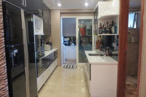 3 bedrooms Apartment in Tay Ho, Ha Noi,  No. 3782 7