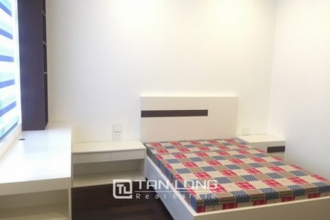 4 bedrooms Apartment in Long Bien, Ha Noi, No. 3384 8