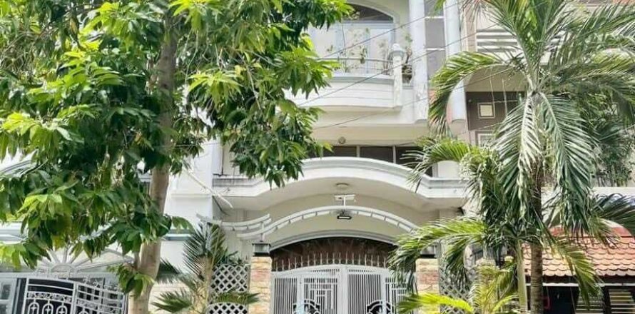 Studio Townhouse in District 7, Ho Chi Minh, No. 24169