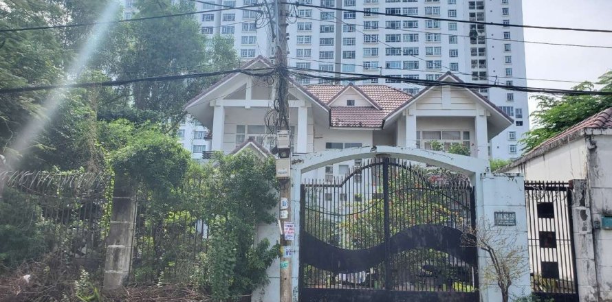 Studio Townhouse in Nha Be, Ho Chi Minh,  No. 18699