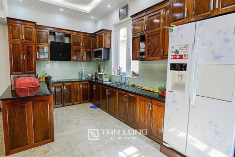 Дом с 4 спальнями в Тэйхо, Ханой , № 2385 10