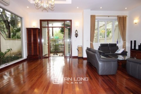5 bedrooms Villa in Tay Ho, Ha Noi, No. 2436 3
