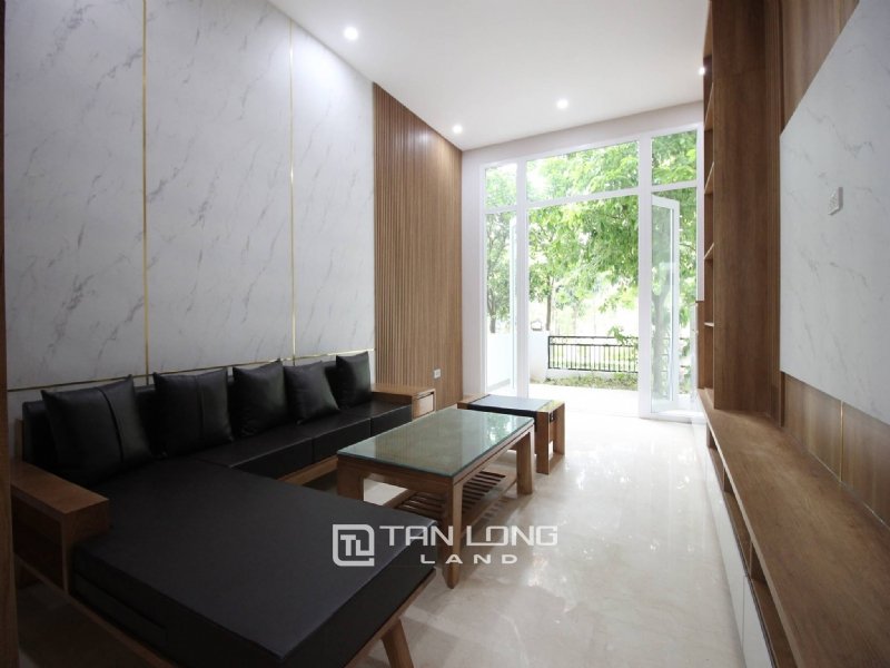 4 bedrooms Villa in Tay Ho, Ha Noi, Vietnam No. 2383