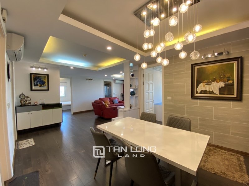 3 bedrooms Apartment in Tay Ho, Ha Noi, Vietnam No. 2382