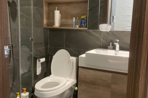 1 room Office in District 4, Ho Chi Minh,  No. 21353 3