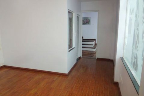 Дом с 4 спальнями в Тэйхо, Ханой , № 3401 18