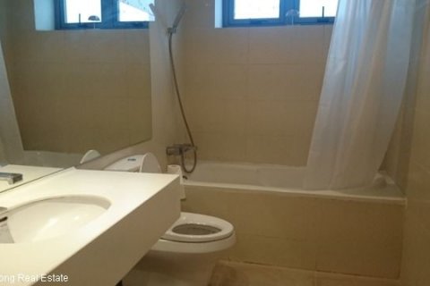 3 bedrooms Apartment in Dong Da, Ha Noi,  No. 6030 13