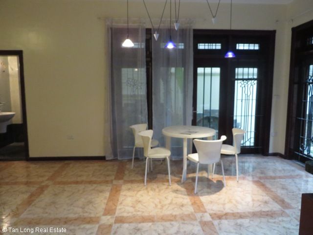 4 bedrooms Villa in Tay Ho, Ha Noi, Vietnam No. 6218