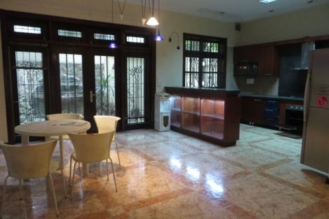 4 bedrooms Villa in Tay Ho, Ha Noi, No. 6218 6