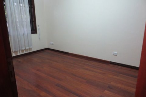 4 bedrooms Villa in Tay Ho, Ha Noi, No. 6218 9