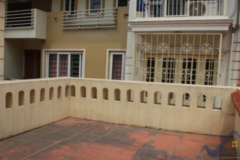 3 bedrooms Villa in Tay Ho, Ha Noi, No. 19692 22