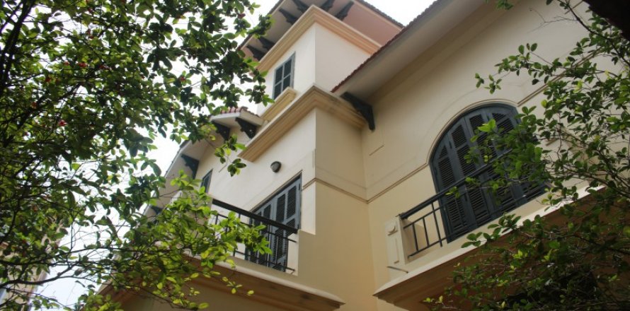 3 bedrooms Villa in Tay Ho, Ha Noi, No. 19692