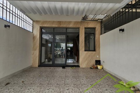 4 bedrooms House in Nha Trang, No. 28212